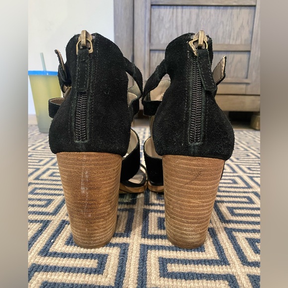 Black Chunky Heel Suede Sandals - Picture 8 of 9